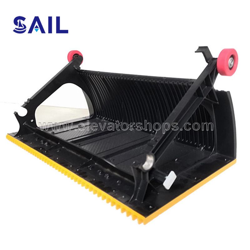 9300 Escalator Step Black 1000mm with Yellow Demarcation