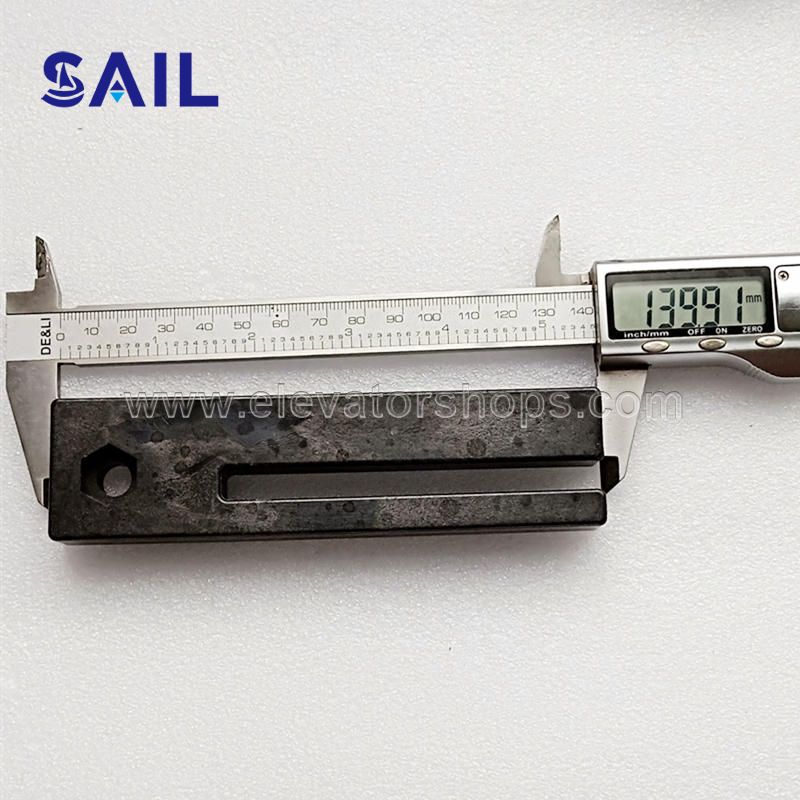 9300 Escalator Guide Shoe SCT394630